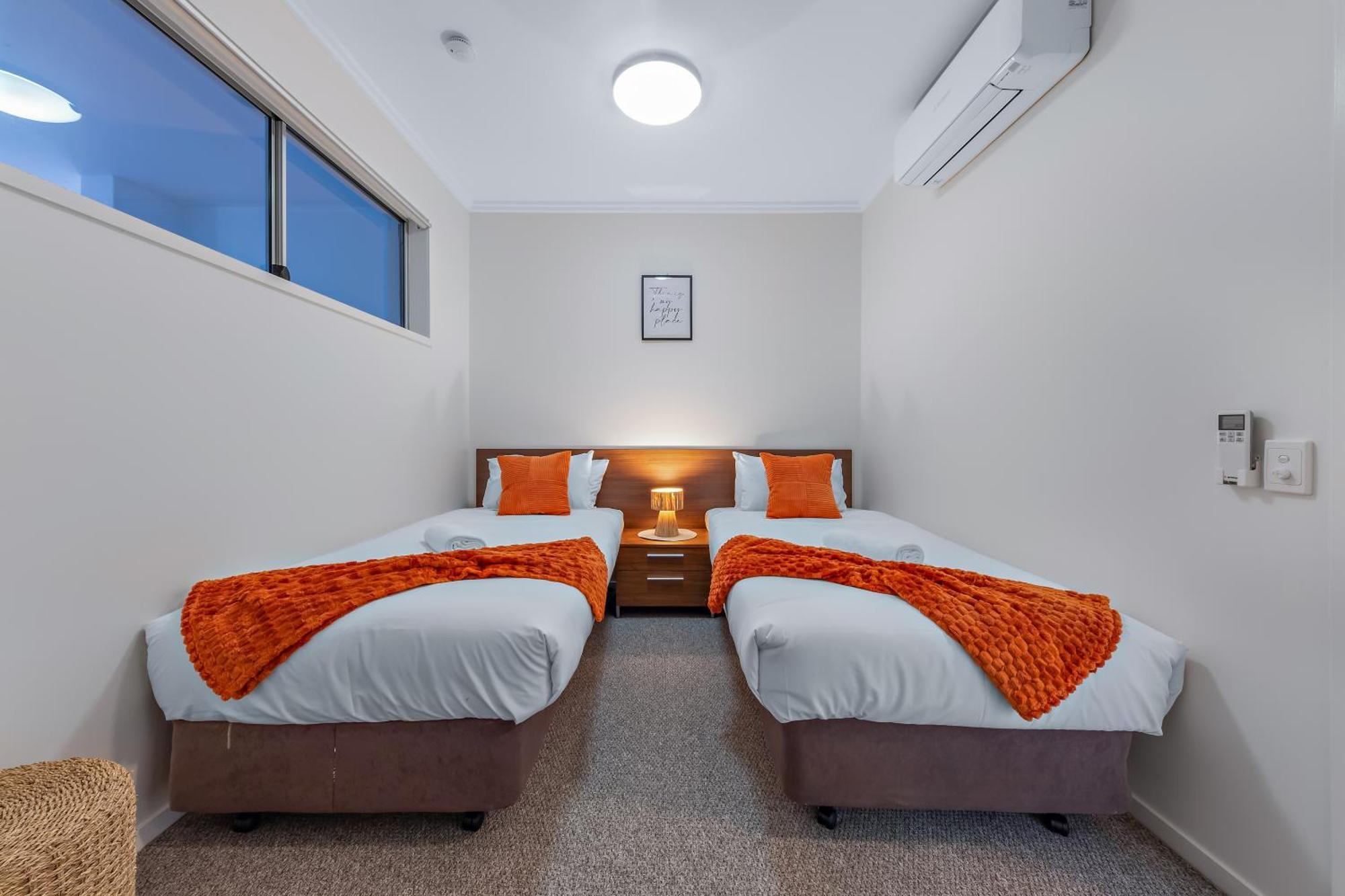 Airlie Summit Apartments Airlie Beach Exterior foto